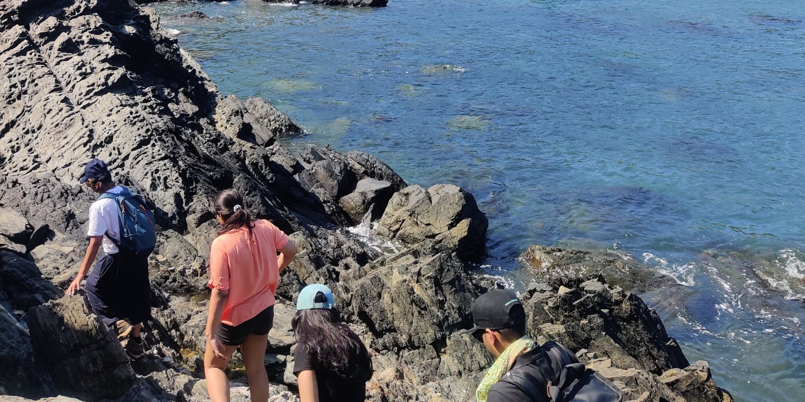 Ocean Trek Sea Caves [ 1600 _ 800 ] .jpg